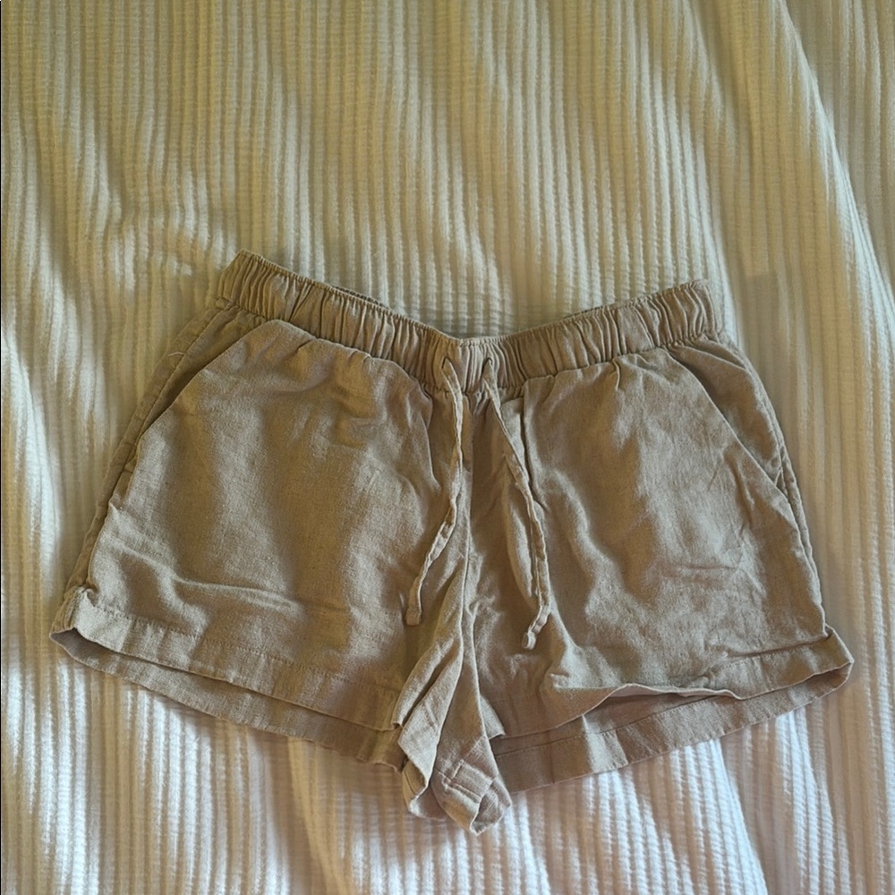 Hollister Tan Shorts